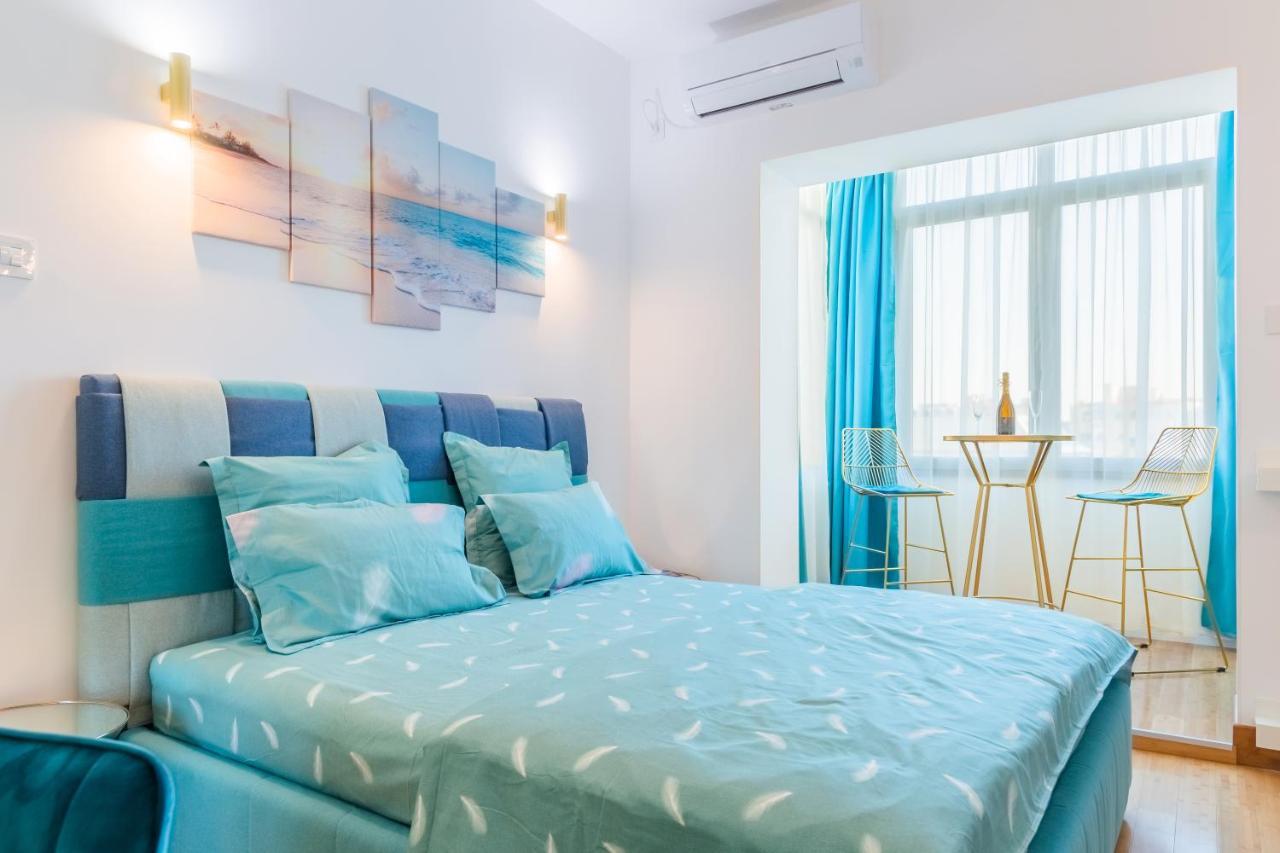 New Studio Carturesti - City Center بوخارست المظهر الخارجي الصورة